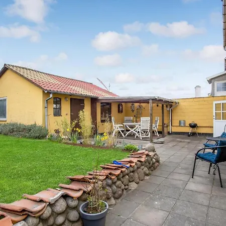 1 Bedroom Amazing In *
